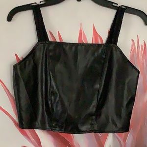 Women black pleather crop top